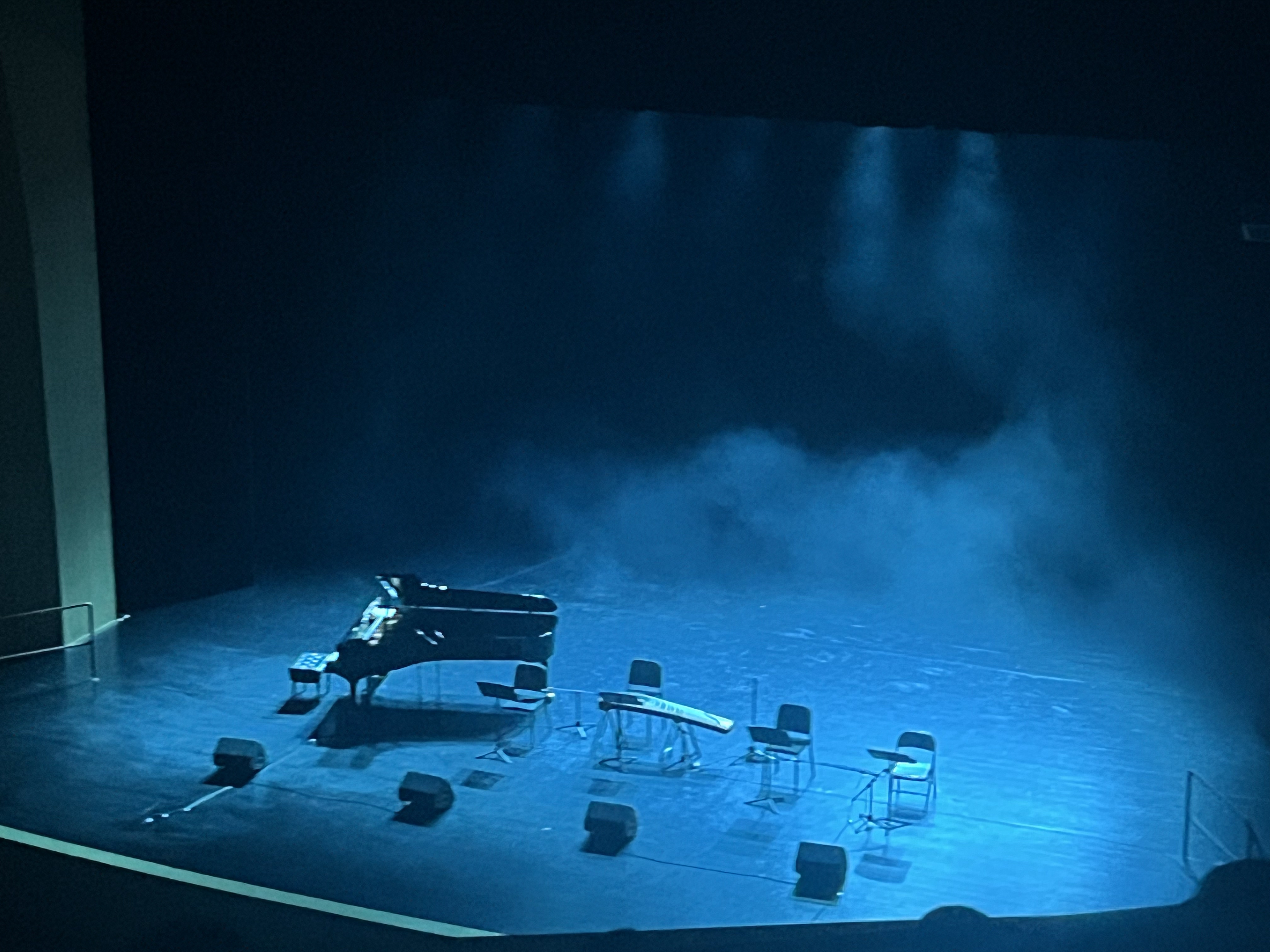 演出现场