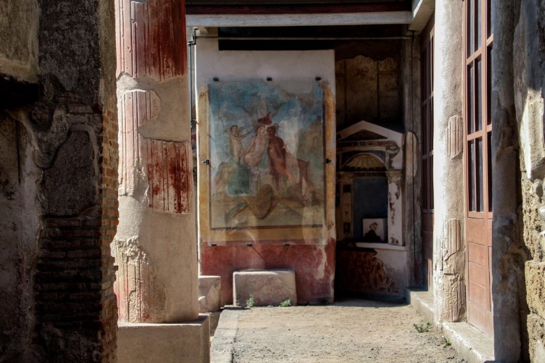 In Pompeii and other urban areas, enslaved Romans did everything from spinning pottery and laundering clothes to working in the city’s many brothels. (photo by Jesper Wasling via Flickr)