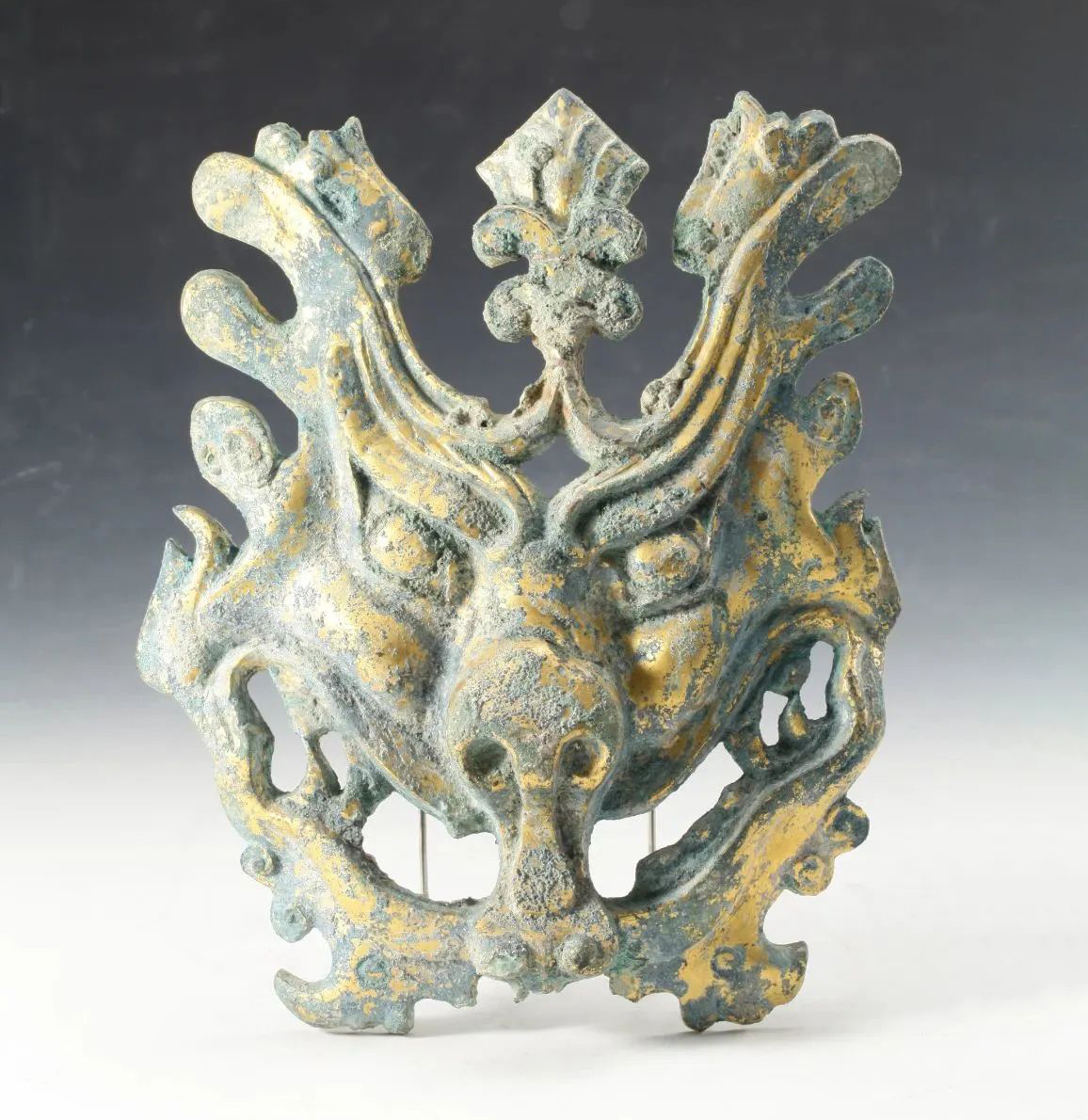 鎏金铜铺首，西汉，大葆台西汉广阳王陵一号墓出土