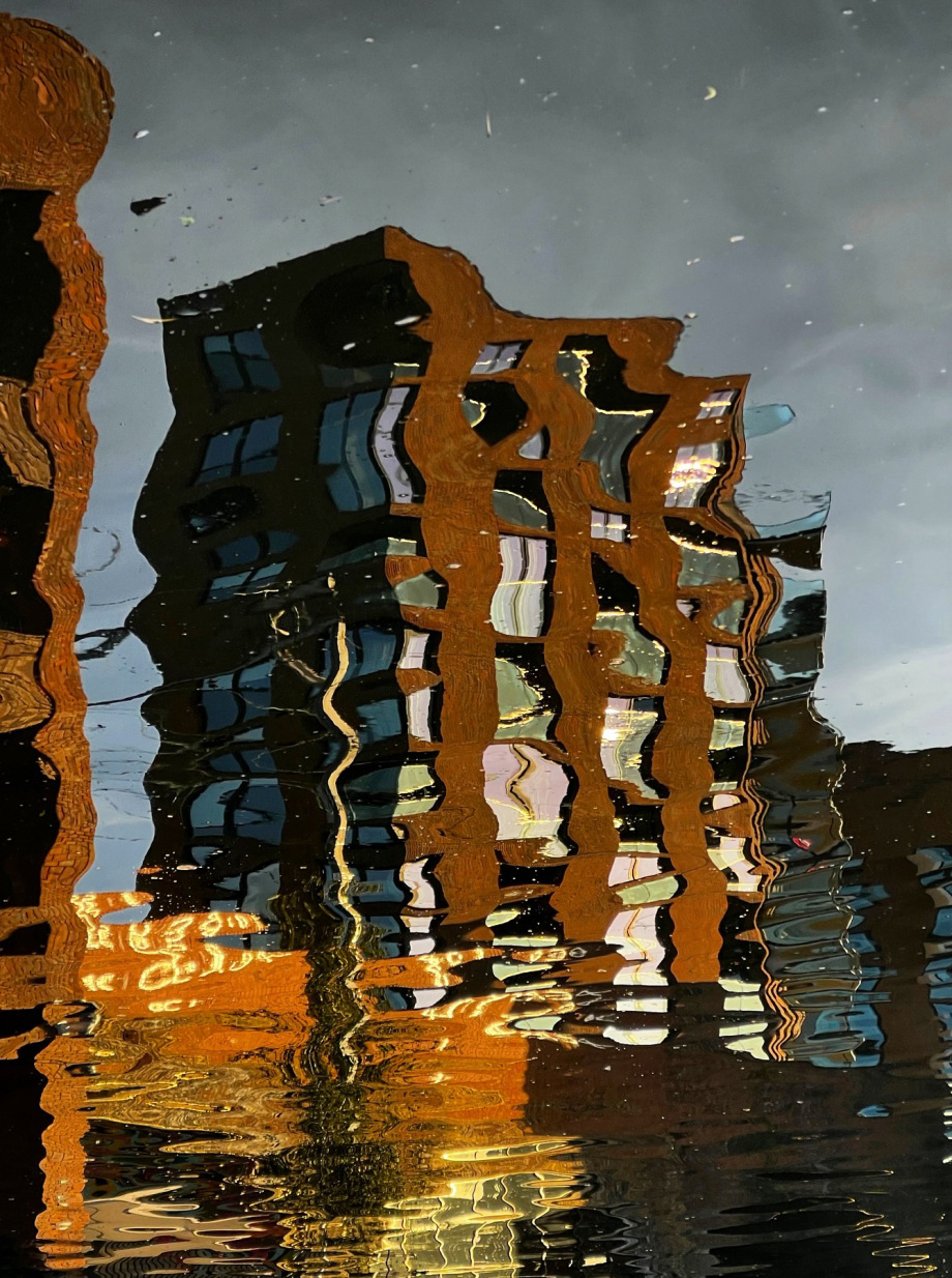 城市倒影 摄影师Charlotte Laboyrie