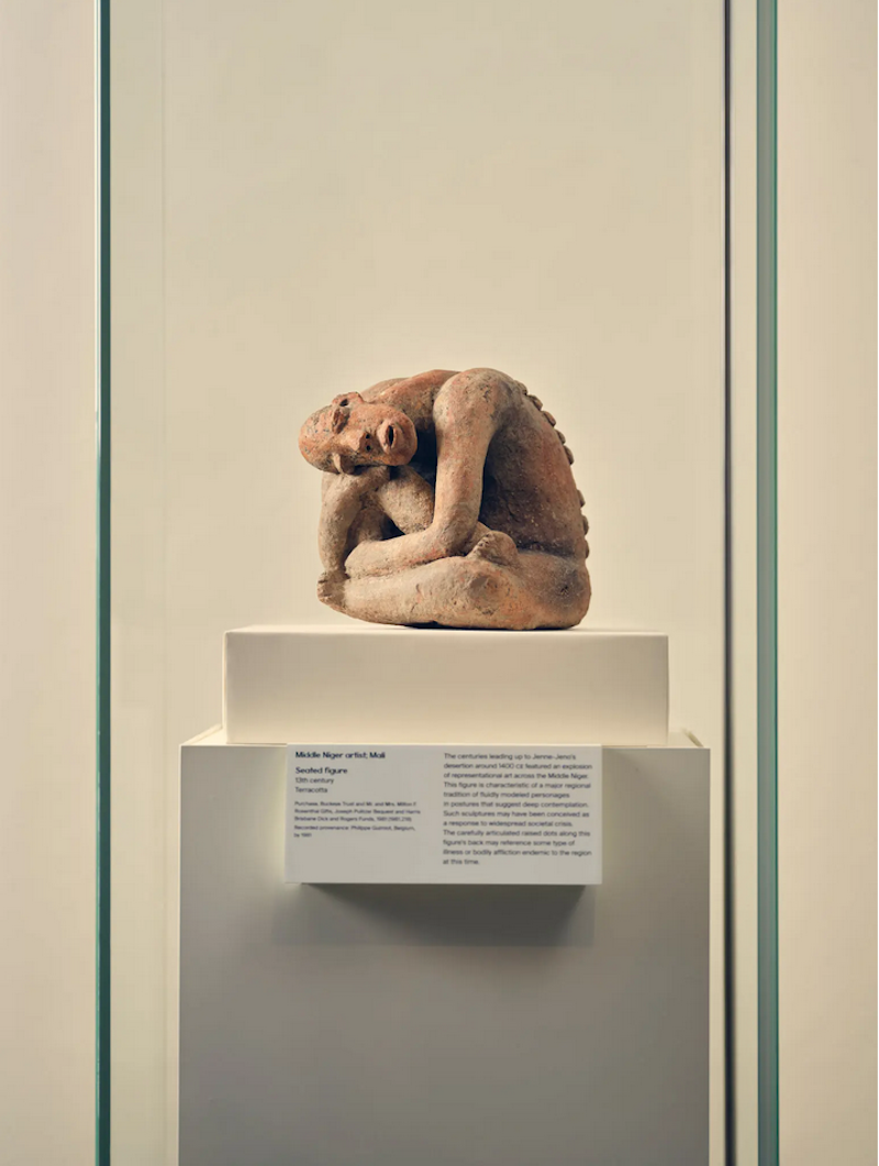 陶土坐像，来自中尼日尔文明（今马里），13世纪