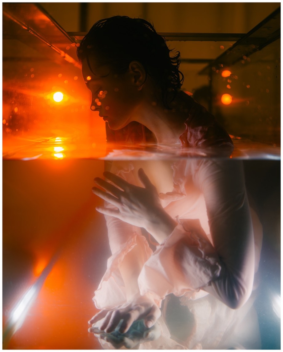 光影，情绪 | POLINA WASHINGTON人像摄影作品