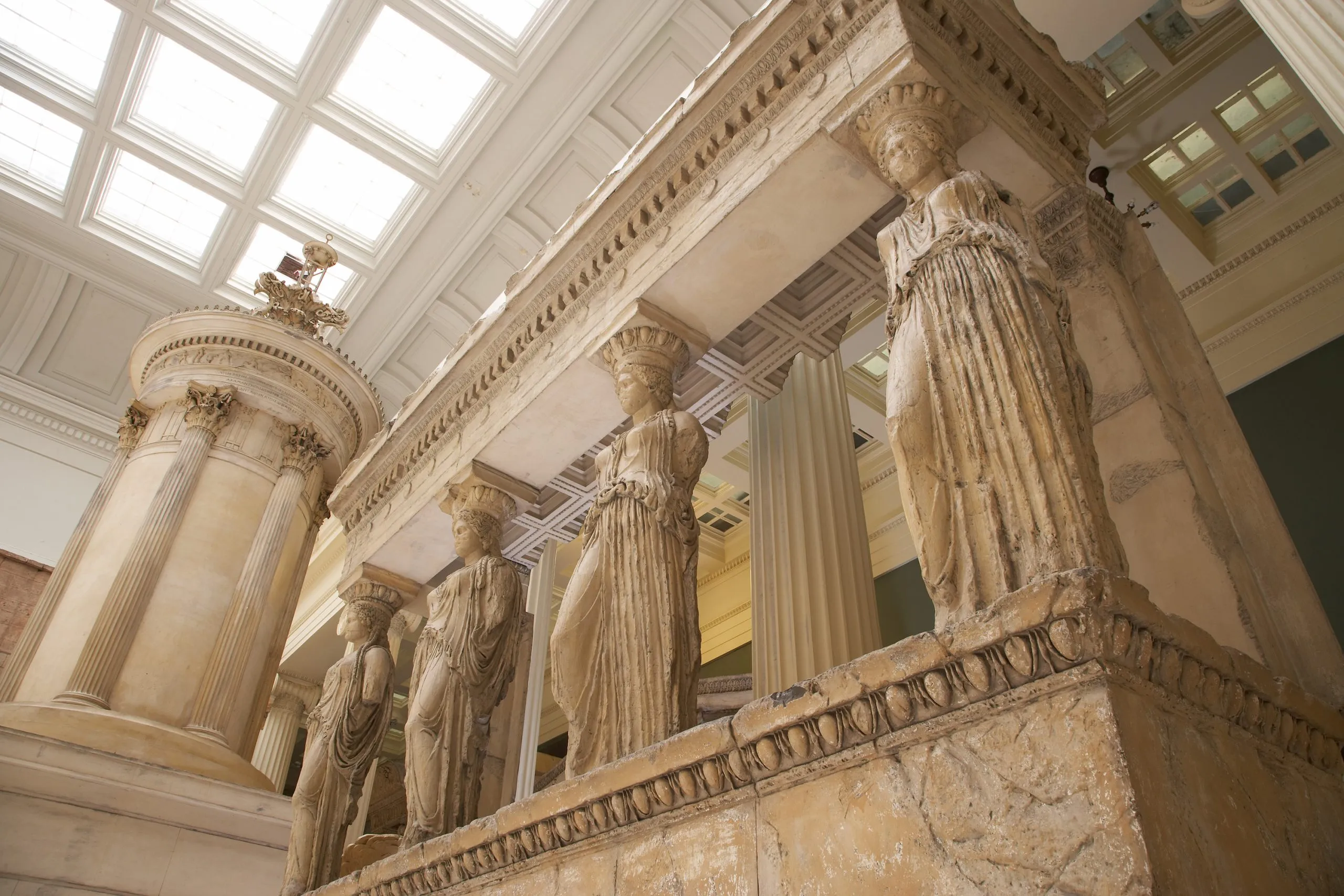 Installation view of the Hall of Architecture at the Carnegie Museum of Art (2007), featuring works by Ecole des Beaux-Arts (cast maker) (photo by Tom Little, all photos courtesy Carnegie Museum of Art)