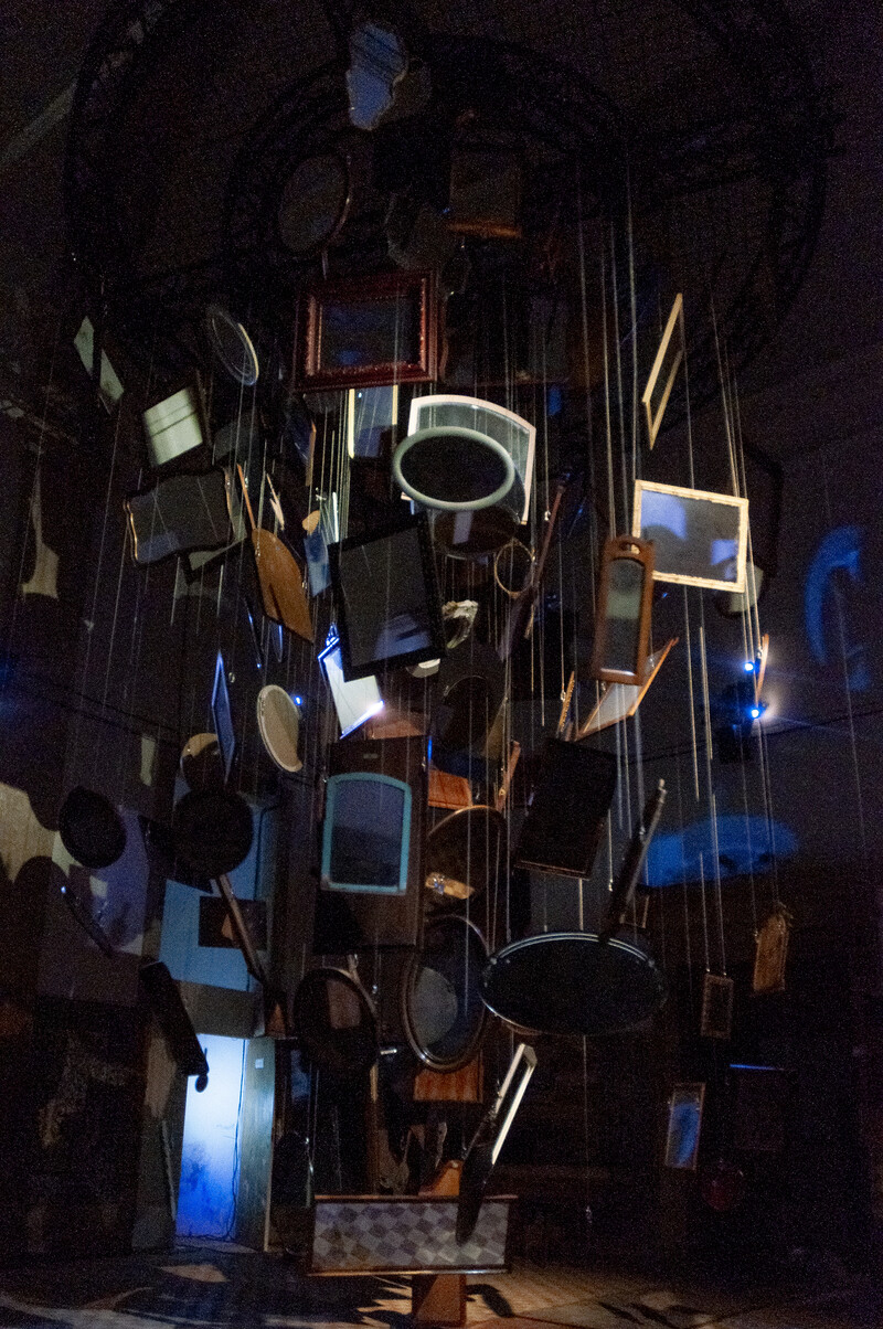 Installation view of The Infinity Machine in The Factory of Shadows: Janet Cardiff & George Bures Miller at the Monastery of Santa Clara-a-Nova in Coimbra, Portugal. Courtesy of Anozero – Bienal de Coimbra, 2025.