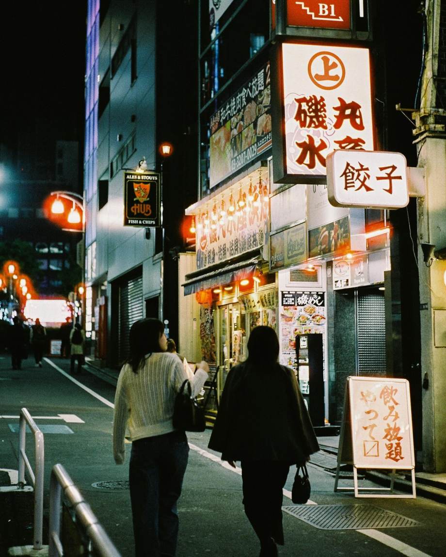 夜晚的东京街头，摄影师Angelo胶片影像